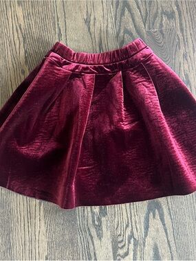 Mae Li Rose Velvet Pleated Mini Skirt in Burgundy Girls size 10